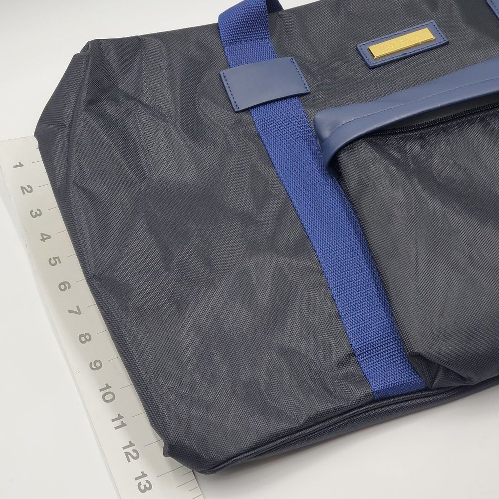 Versace Parfums Duffel Bag - NWOT - Picture 11 of 16